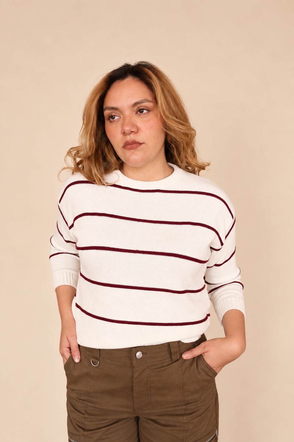 Sweater blanco rayas vino